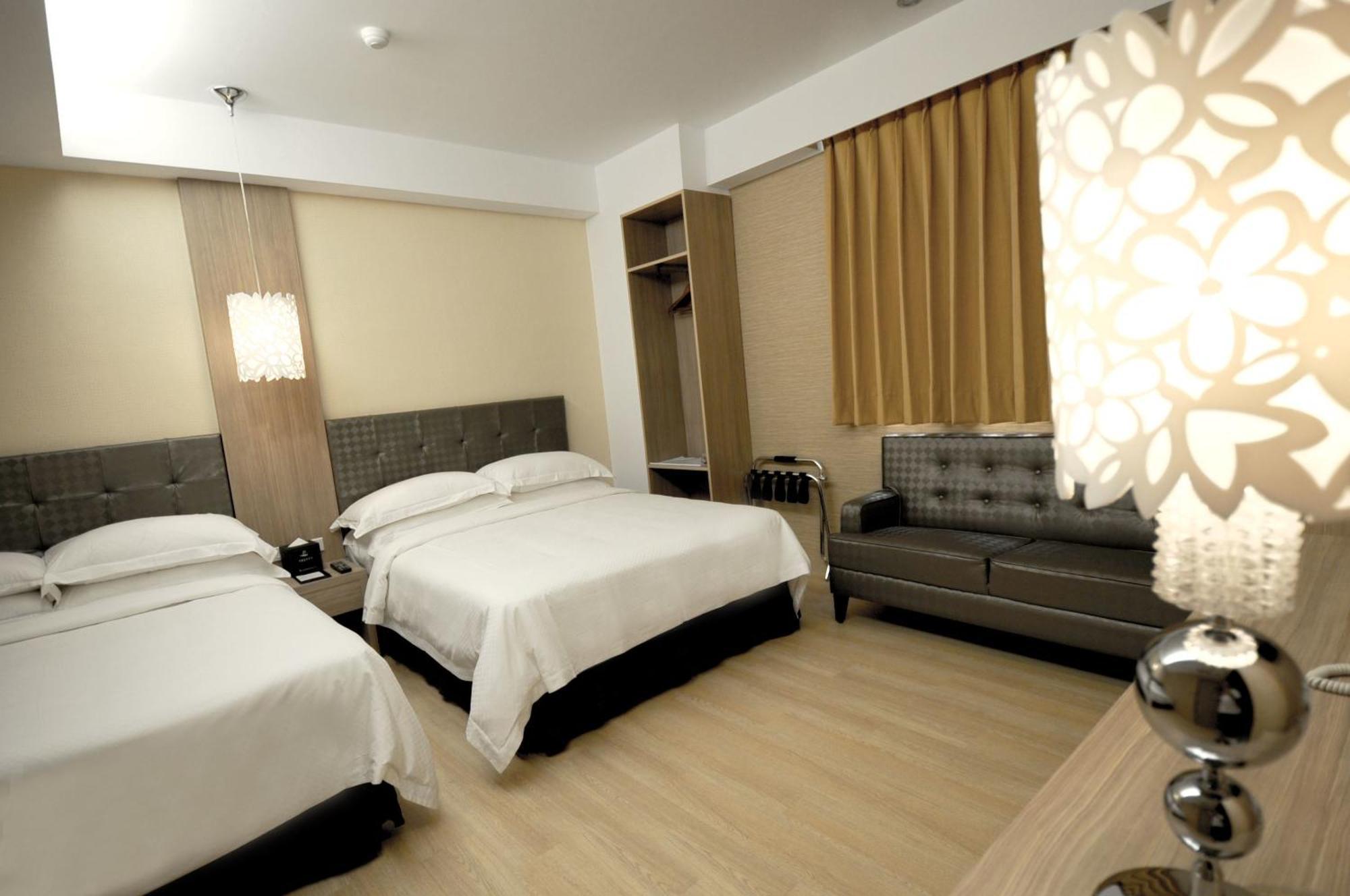 The Riverside Hotel Hengchun Room photo