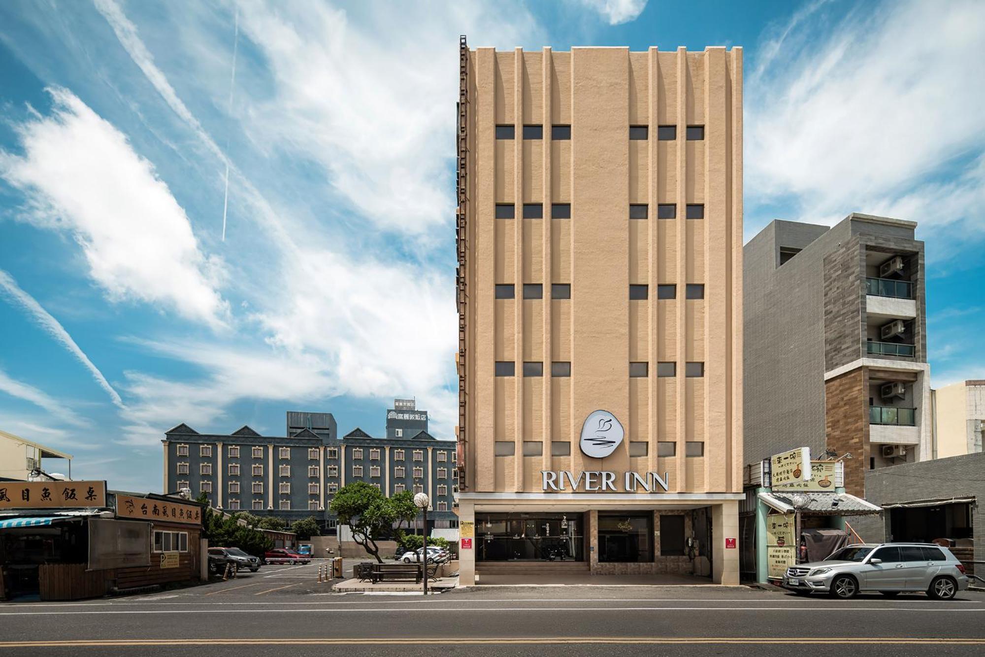 The Riverside Hotel Hengchun Exterior photo